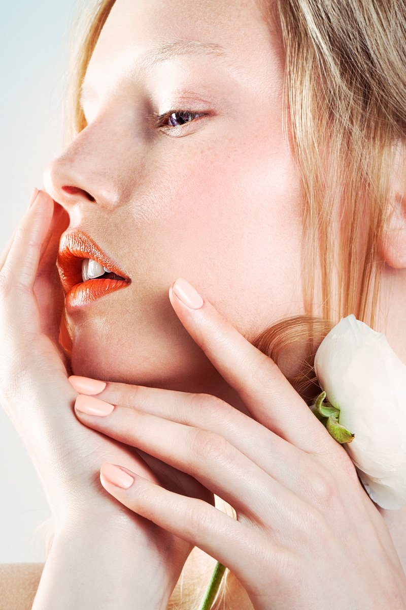 WHITE ROSE starring Lucy - Alessia Laudoni · photographer