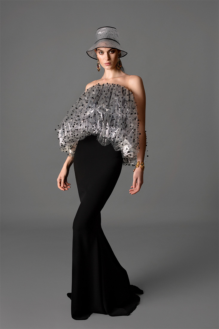 LAVANGUARDIA MAG starring model Mary - Alessia Laudoni · photographer