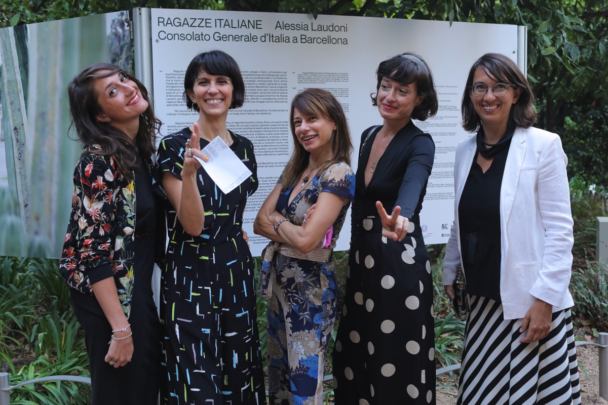 RAGAZZE ITALIANE project + exhibition - Alessia Laudoni · photographer